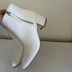 White ankle zip boots size 10
